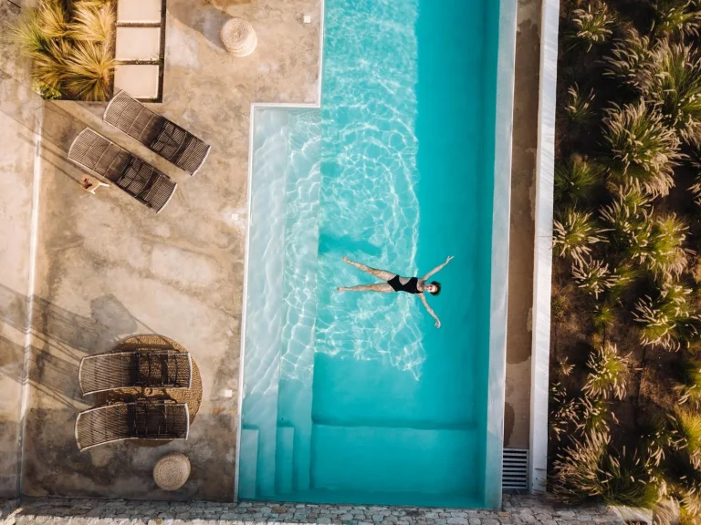 Hotels in Greece With Swim-Up Pools — Island Guide